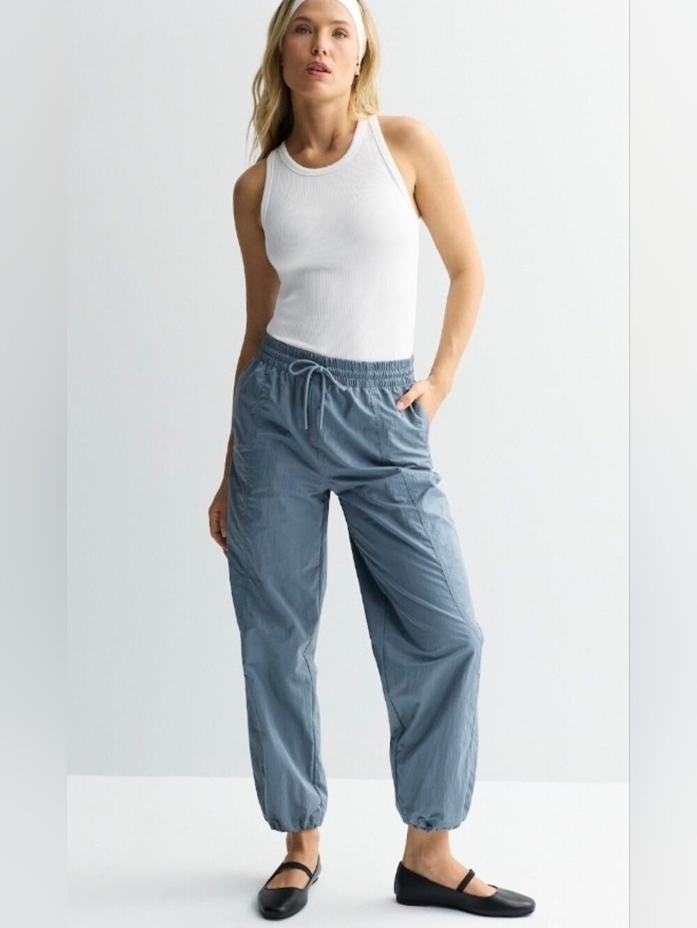 NWT FLX Women's Blue-Gray High Rise Drawstring Dance/ Jogger Pants, Medium